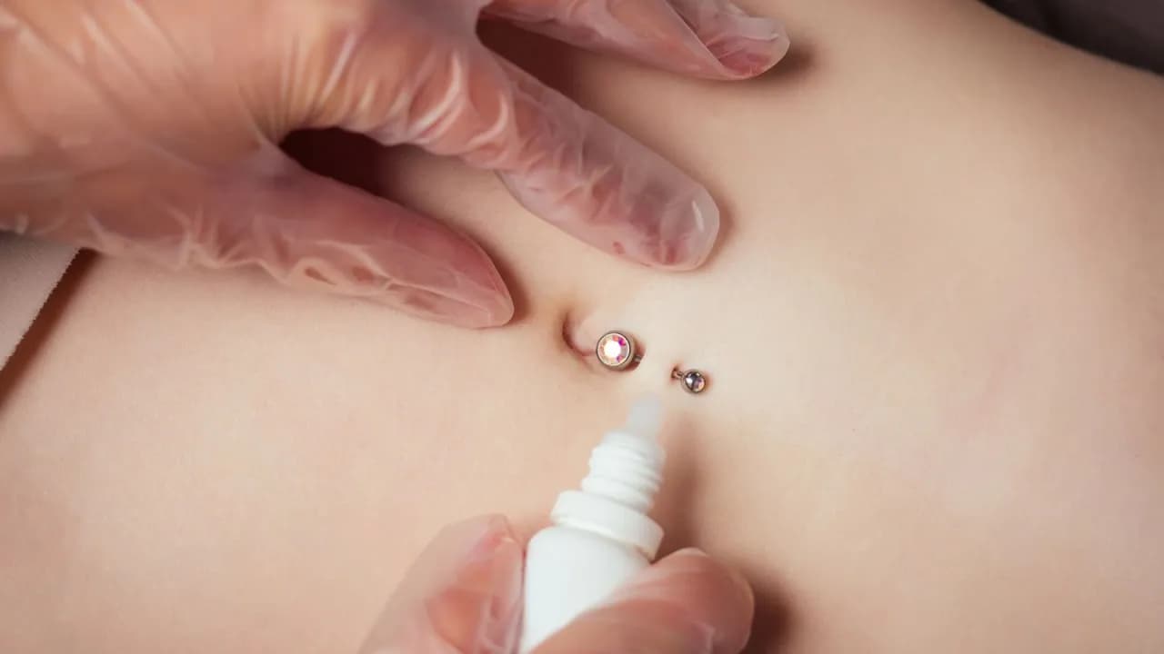 Jak dbać o kolczyk? Sekrety pielęgnacji dla blasku i zdrowia