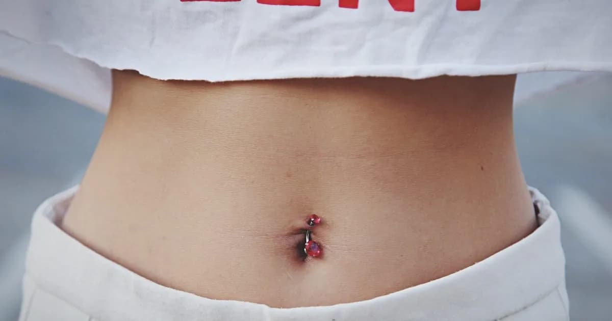 Ile trwa gojenie kolczyka w pępku? Pełny poradnik i sekrety pielęgnacji