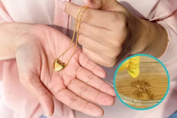 Jak wyczyścić złotą biżuterię? Sprawdzone metody i czego unikać.